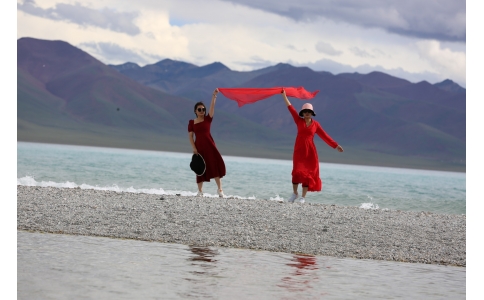 西游記:2020，再次出發(fā)！一路向西，跟著夢想去流浪?。ㄏ拢?>
                 <div   id=