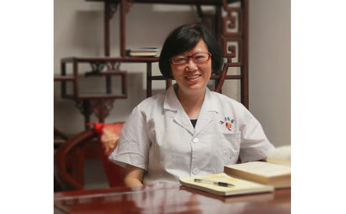 兒科專家袁曉紅：薪火相傳的中醫(yī)兒科傳承人，也是孩子們最愛的“袁奶奶”！